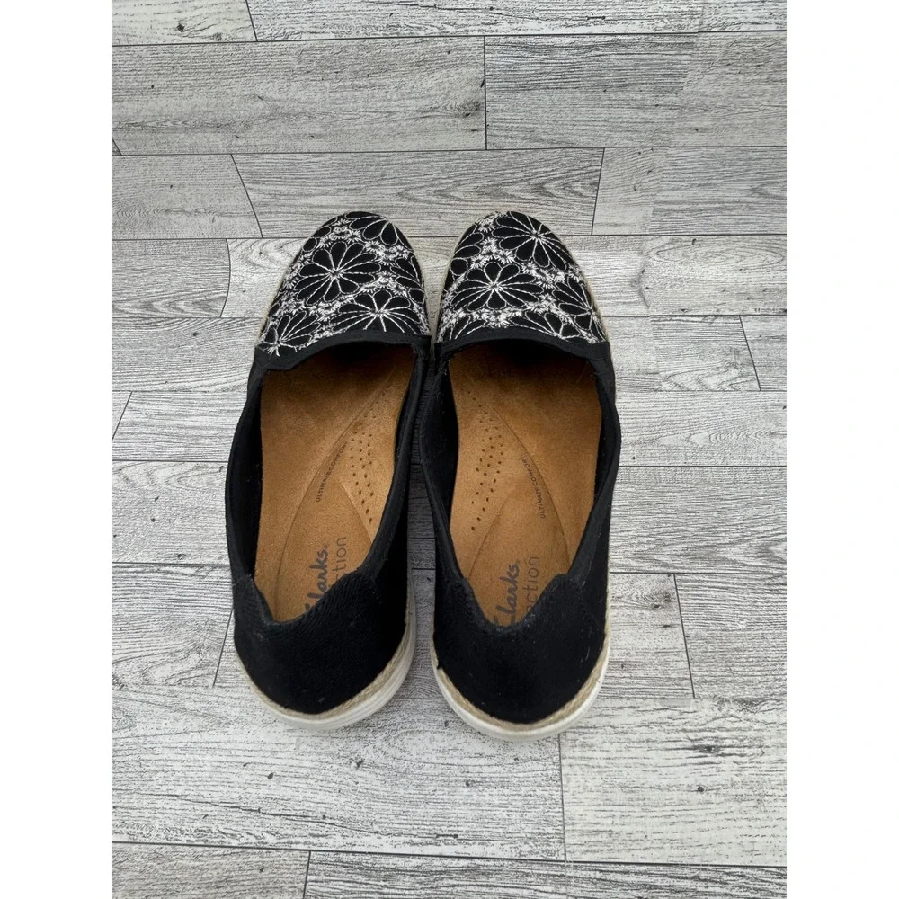 Clarks Collection Women Black Floral‎ Embroidered Slip On Espadrille Size 9.5M